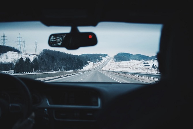 clear windscreen & view of the road ahead