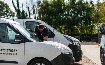 How Fleet Vehicles Can Benefit From Regular Windscreen Checkups